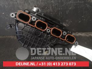 Toyota Auris Inlaatspruitstuk O723873 foto 3
