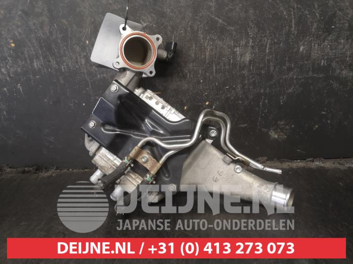 Gebruikte Intercooler Toyota Auris (E18) 1.2 T 16V Prijs op aanvraag aangeboden door V.Deijne Jap.Auto-onderdelen BV