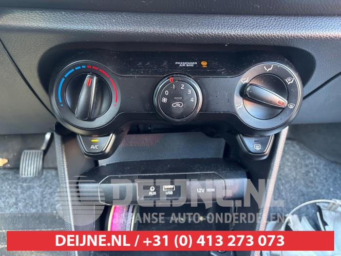 Kia Picanto Kachel Bedieningspaneel O723921
