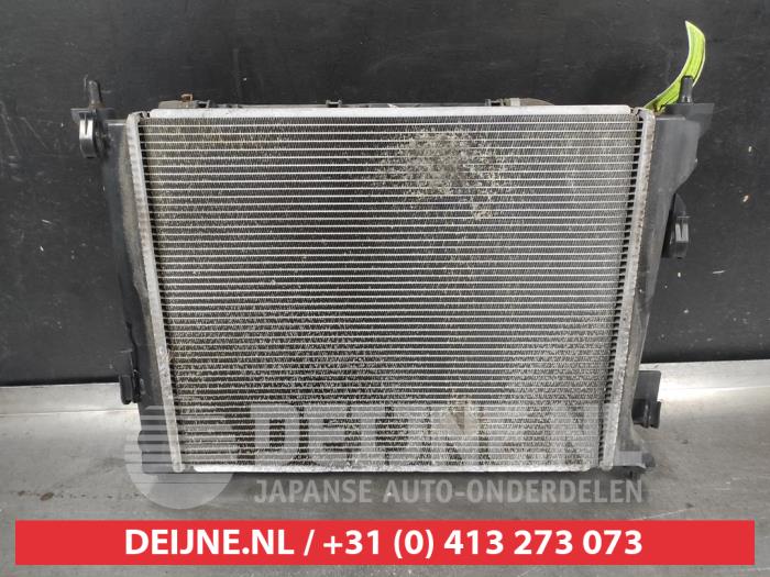 Gebruikte Radiateur Kia Stonic (YB) 1.0i T-GDi 12V Prijs op aanvraag aangeboden door V.Deijne Jap.Auto-onderdelen BV