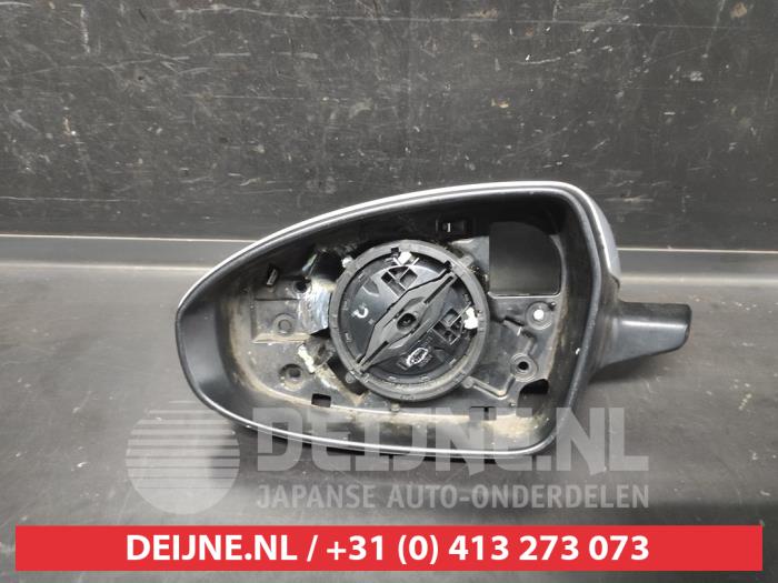 Hyundai I30 Spiegelkap rechts O724123