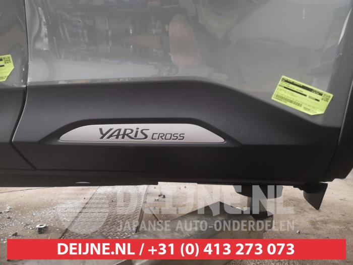 Toyota Yaris Cross Türleiste O724204