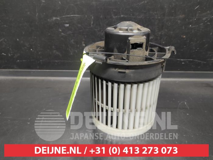 Nissan Micra Kachel Ventilatiemotor O724241