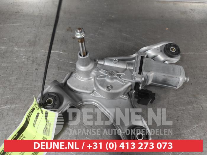 Suzuki Swift Scheibenwischermotor hinten O724255