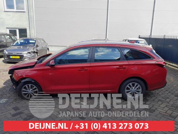 Hyundai I30 Portierruit 4Deurs links-achter O724308