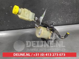 Mazda 5 Stuurbekrachtiging Pomp O724354 foto 2