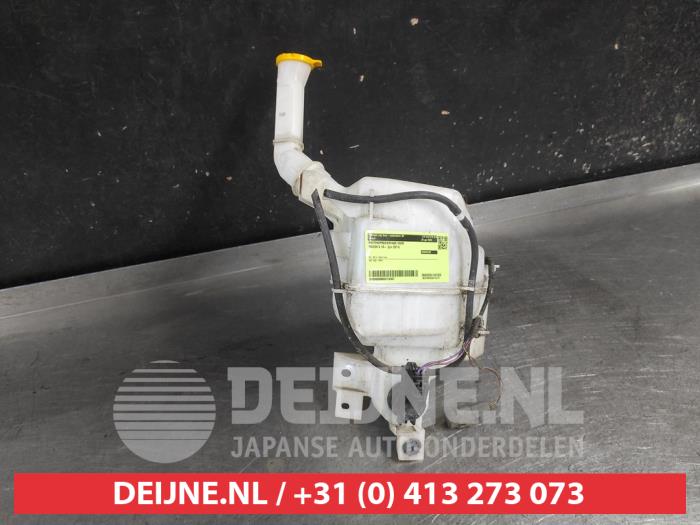 Mazda 5 Ruitensproeiertank voor O724357