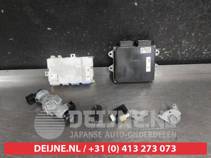 Mazda 5 Steuergerät Motormanagement O724364