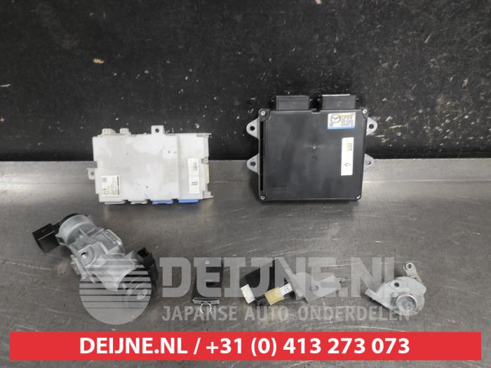 Mazda 5 Zündschloss+Schlüssel O724365