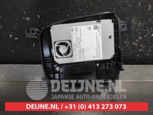 Toyota Yaris Cross Drahtloses Ladegerät O724412 foto 2
