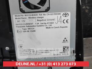 Toyota Yaris Cross Drahtloses Ladegerät O724412 foto 3