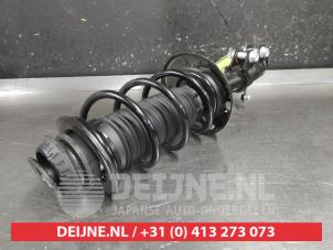 Toyota Yaris Cross Stoßdämpferstrebe rechts vorne O724422 foto 2