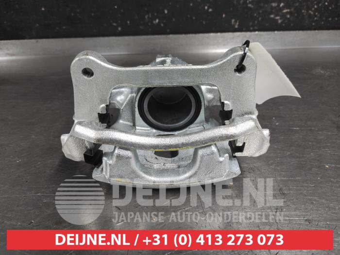Toyota Yaris Cross Bremszange links vorne O724428