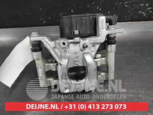 Toyota Yaris Cross Rear brake calliper, left O724432 photo 3