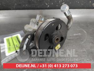 Chevrolet Spark Power steering pump O724501 photo 2
