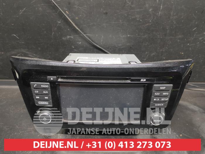 Nissan X-Trail Radio O724596