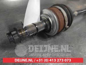 Toyota Yaris Front drive shaft, left O724682 photo 3