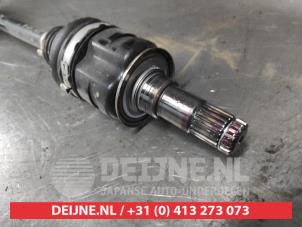 Toyota Yaris Front drive shaft, left O724682 photo 2