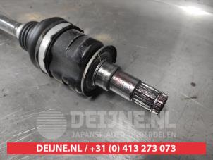 Toyota Yaris Front drive shaft, right O724683 photo 2