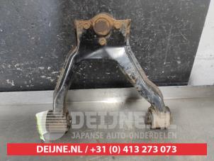 Mitsubishi Pajero Front upper wishbone, left O724697 photo 2