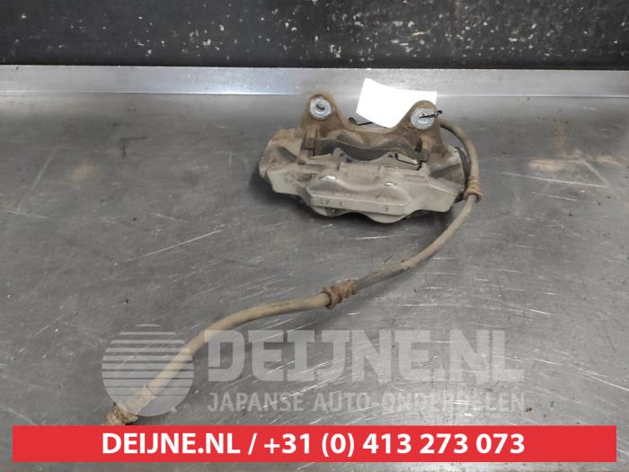 Mitsubishi Pajero Bremszange links vorne O724702