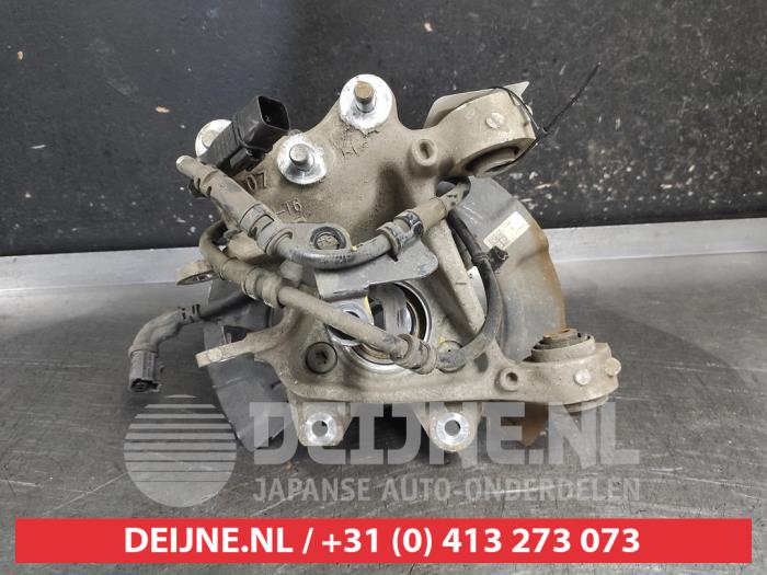 Hyundai Tucson Fusee links-achter O724722
