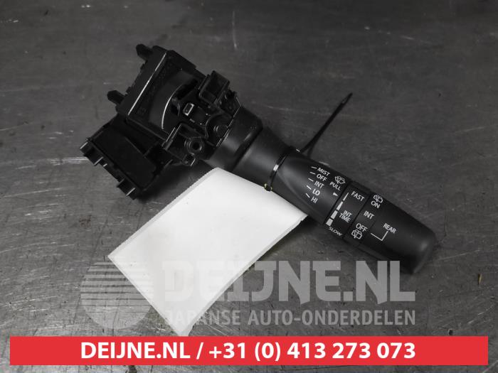 Suzuki Swift Scheibenwischer Schalter O724774