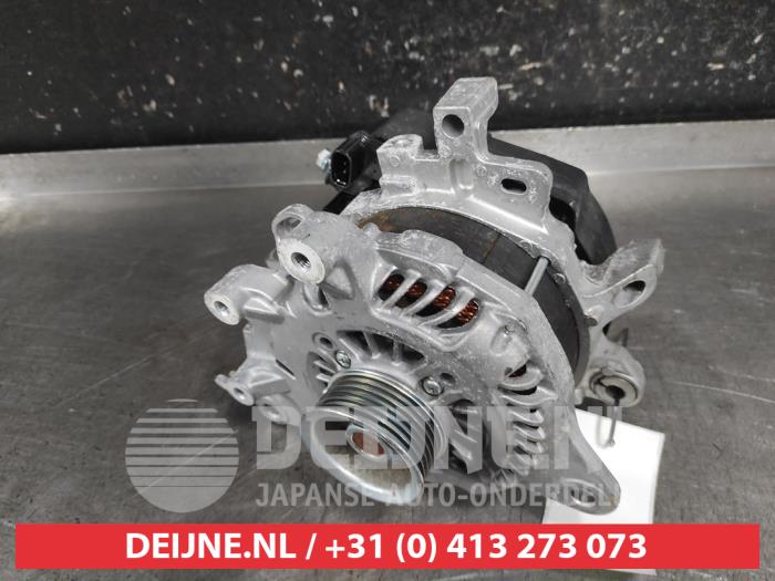 Gebruikte Dynamo Suzuki Swift (ZCE/ZDE) 1.2 VVT 12V Hybrid Prijs op aanvraag aangeboden door V.Deijne Jap.Auto-onderdelen BV