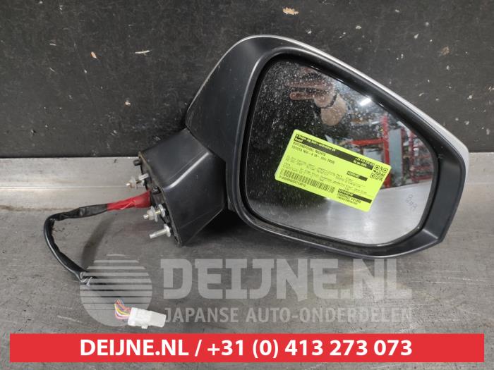 Toyota Rav-4 Wing mirror, right O724815