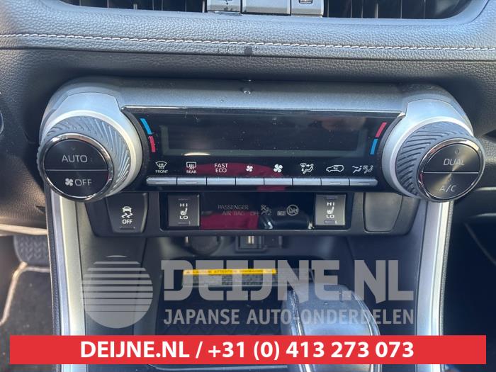 Toyota Rav-4 Heizung Bedienpaneel O724818