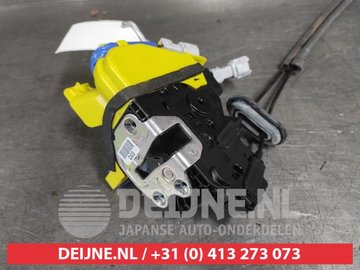 Kia Niro Deurslot Mechaniek 4Deurs links-voor O724916
