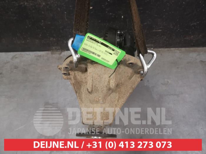 Gebruikte Cardanklok achter Nissan NP 300 Navara (D23) 2.3 dCi twinturbo 16V 4x4 Prijs op aanvraag aangeboden door V.Deijne Jap.Auto-onderdelen BV