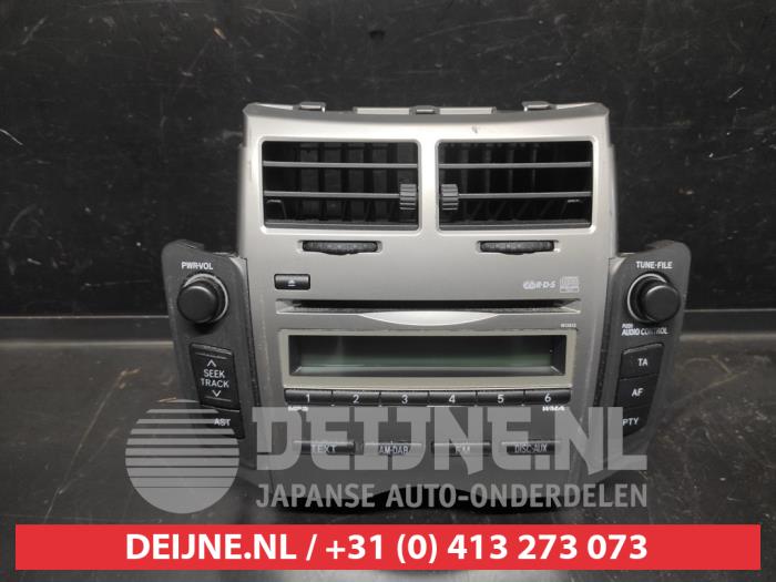 Toyota Yaris Radio O724979