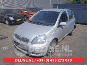 Toyota Yaris Voorbumper O725008 foto 3