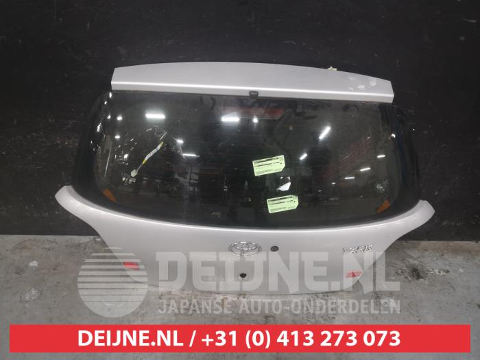 Toyota Yaris Tailgate O725028