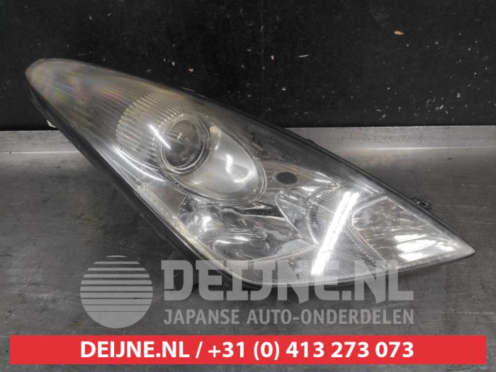 Toyota Celica Headlight, right O725046