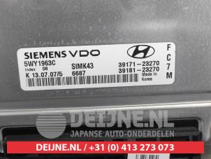 Hyundai Tucson Ignition lock + key O725051 photo 2