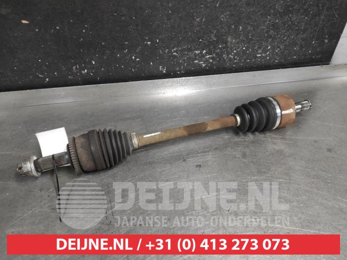 Hyundai I20 Aandrijfas links-voor O725089