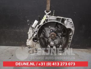 Nissan Micra Gearbox O725147 photo 3
