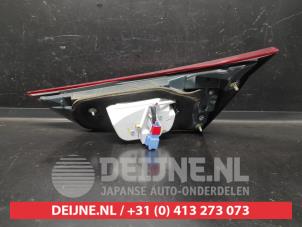 Toyota Auris Tailgate reflector, left O725172 photo 2