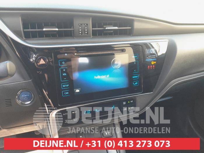 Toyota Auris Heizung Bedienpaneel O725186