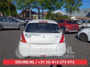 Suzuki Swift Achterbumper O725264 foto 2