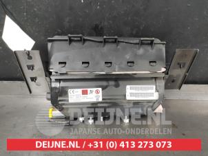 Nissan Navara Knee airbag, left O725387 photo 2