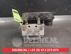 Toyota Yaris Verso ABS Pumpe O725458 foto 2