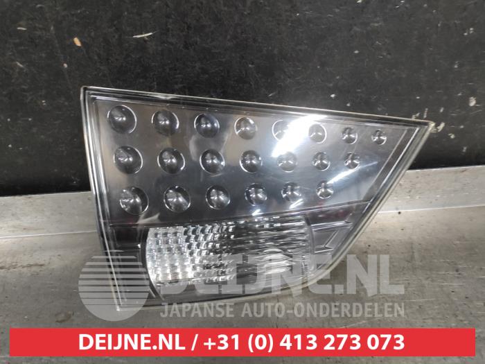 Mitsubishi Outlander Heckklappenreflektor links O725488