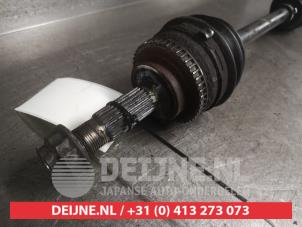 Toyota Yaris Front drive shaft, left O725491 photo 3