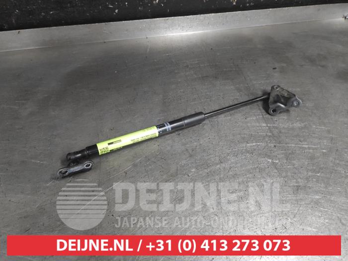 Toyota Yaris Gasdemper rechts-achter O725572