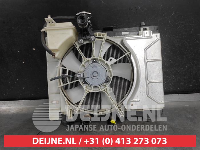 Toyota Yaris Radiateur O725672