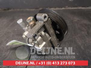 Mazda 3 Power steering pump O725681 photo 2