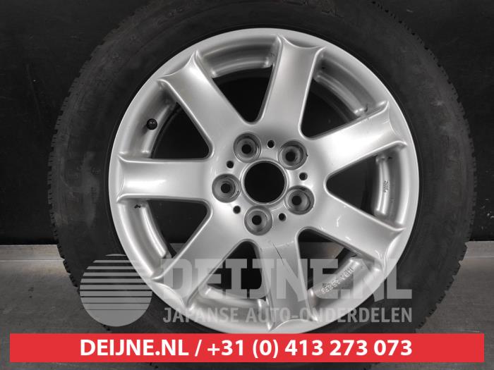 Mazda 5 Felgen Set + Winterreifen O725718